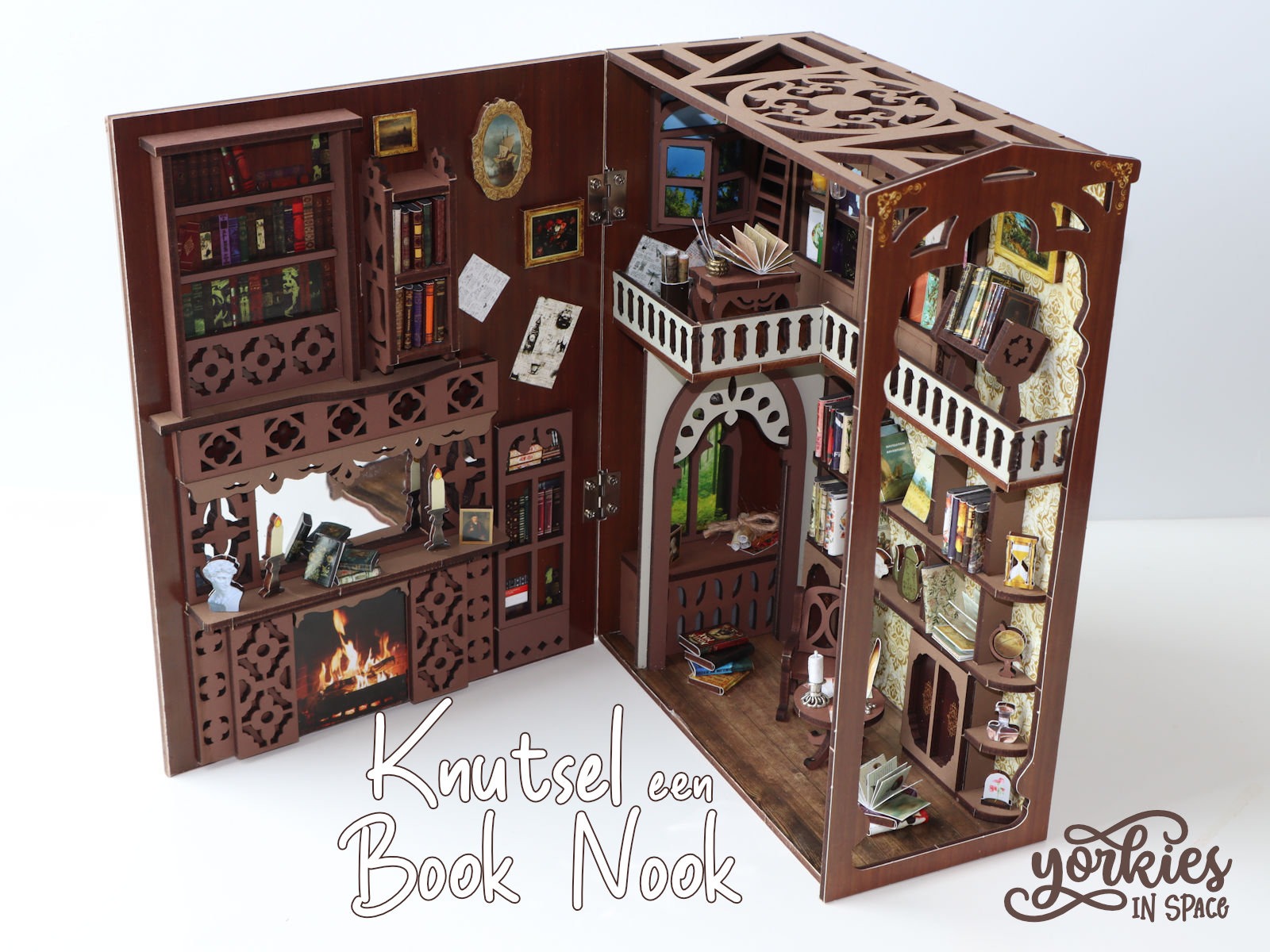 Bookshelf Miniature “Magic Bookshop” – Action product review