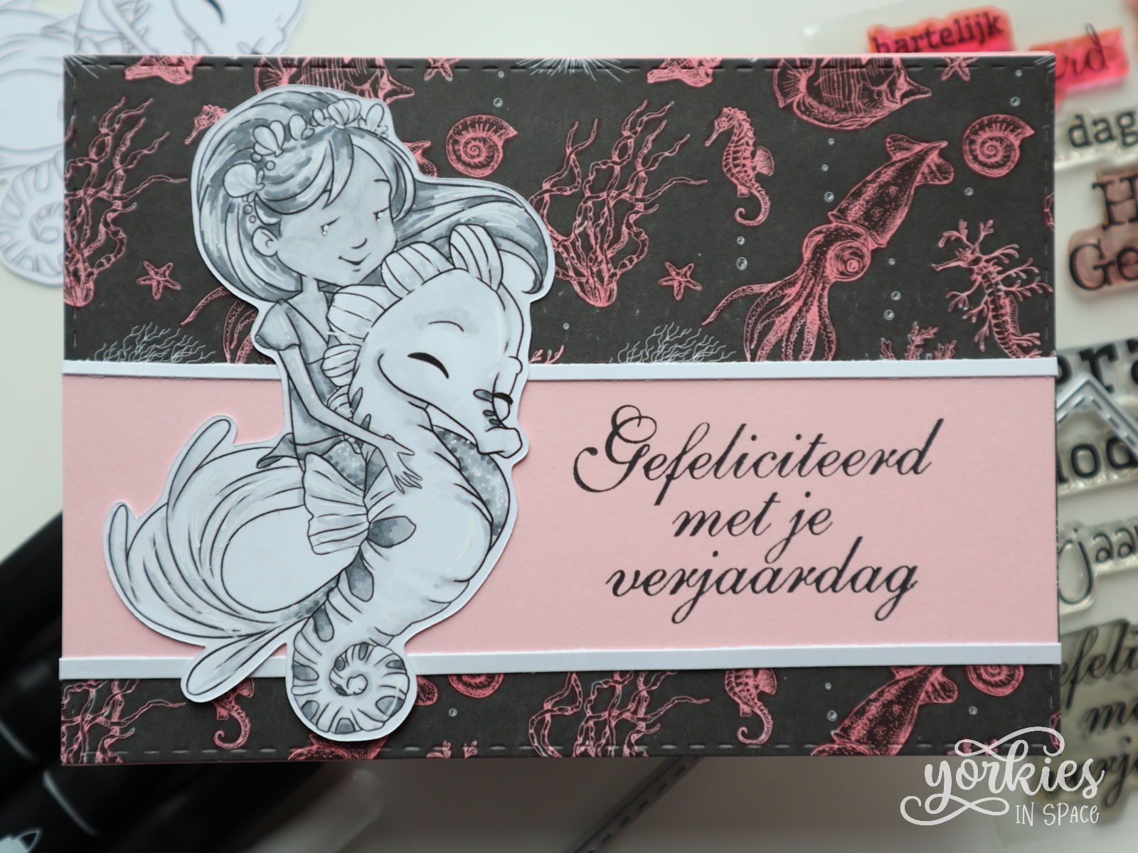 Mermay Week 2 – Monochrome zeemeermin